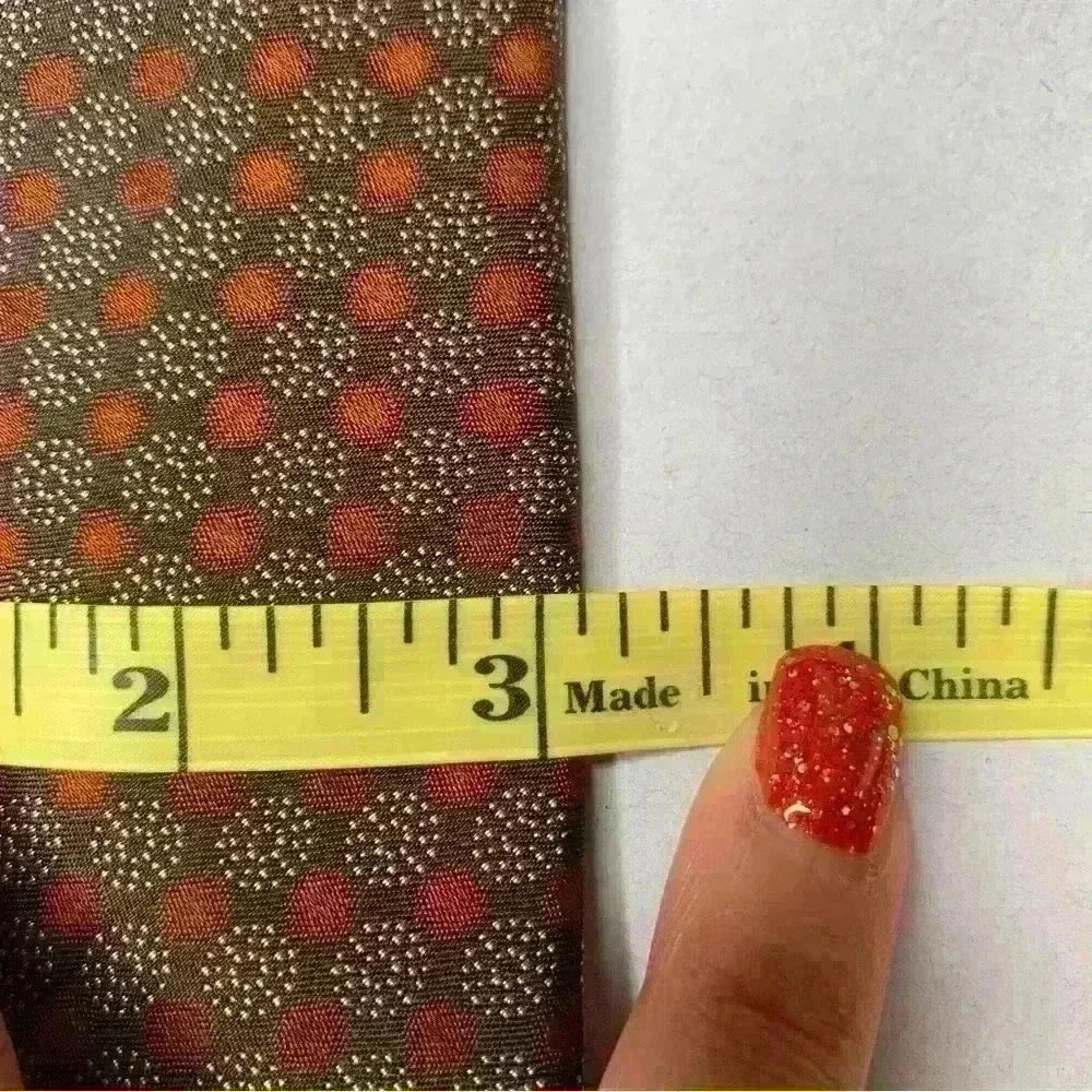 Awareness Kenneth Cole Men’s Tie 100% Silk. Brown & Orange Print. - Picture 7 of 8